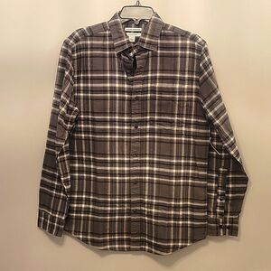 Mens small flannel button-down shirt. Dark grey, black and white. NWT